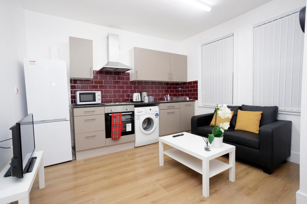 Kirkstall Serviced Apartments Leeds Λιντς Εξωτερικό φωτογραφία