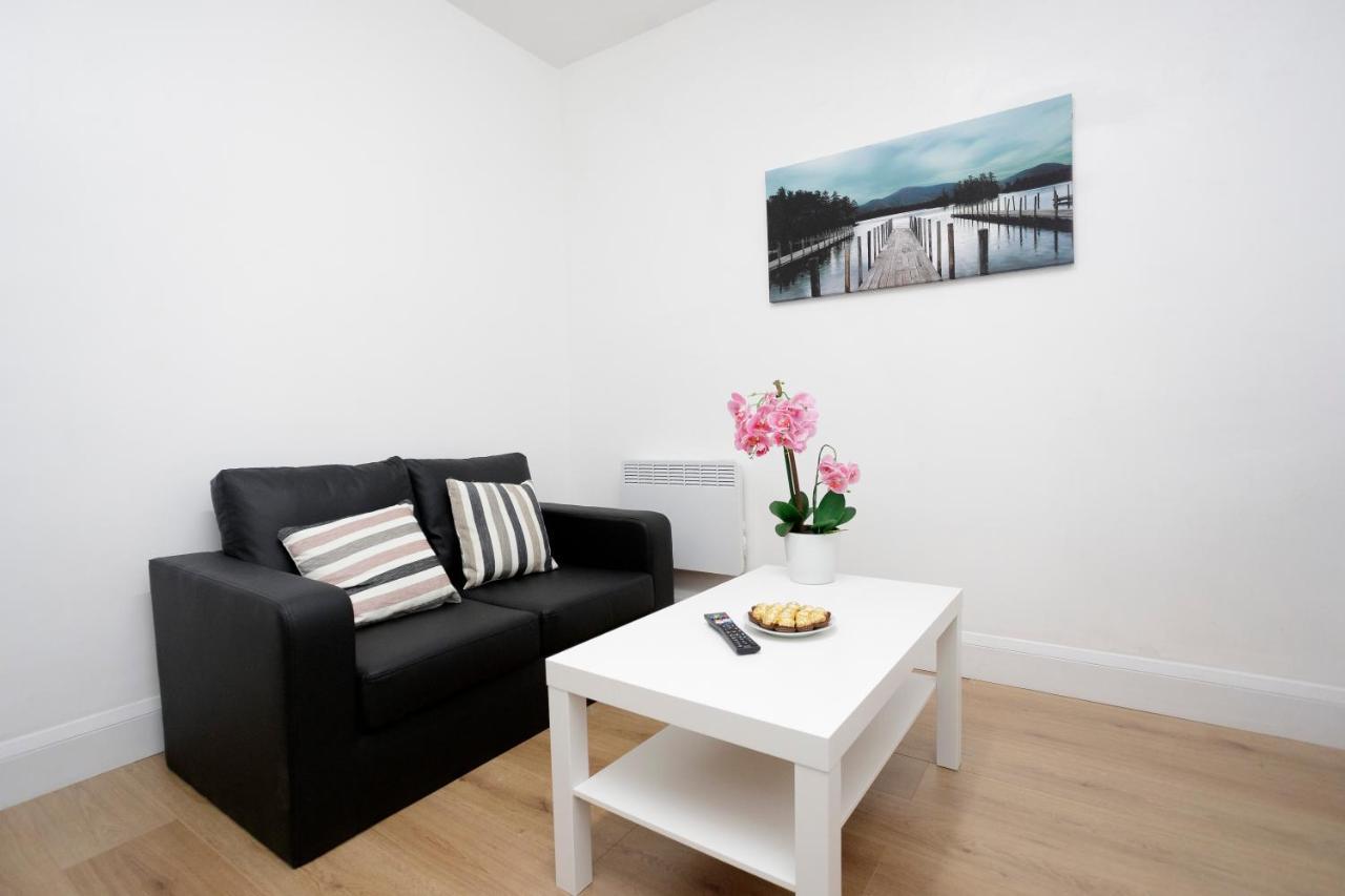 Kirkstall Serviced Apartments Leeds Λιντς Εξωτερικό φωτογραφία