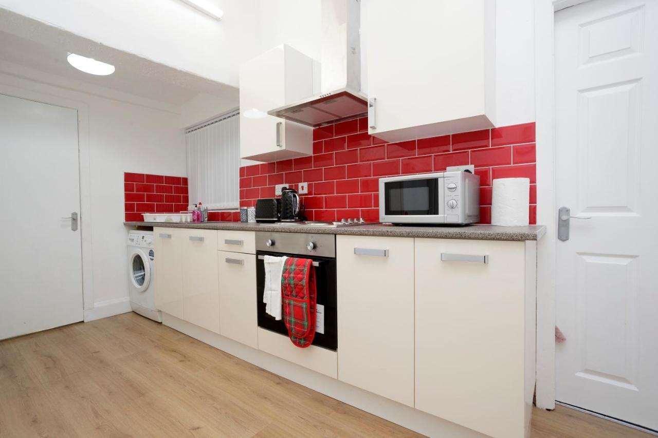 Kirkstall Serviced Apartments Leeds Λιντς Εξωτερικό φωτογραφία