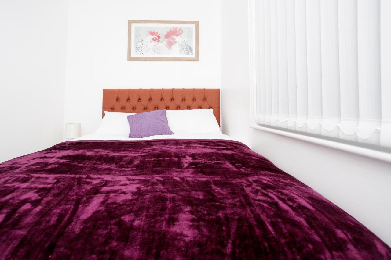 Kirkstall Serviced Apartments Leeds Λιντς Εξωτερικό φωτογραφία